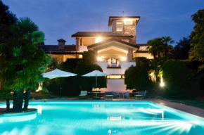 Villa del Nibbio luxury villa with pool in Umbria Ficulle